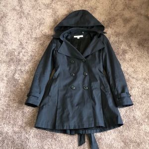 DKNY Women’s Trench Raincoat Size Medium